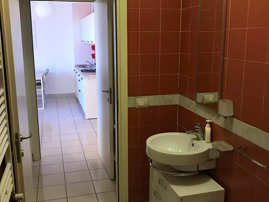 Immagine 18 di Appartamento in vendita  a Pisa