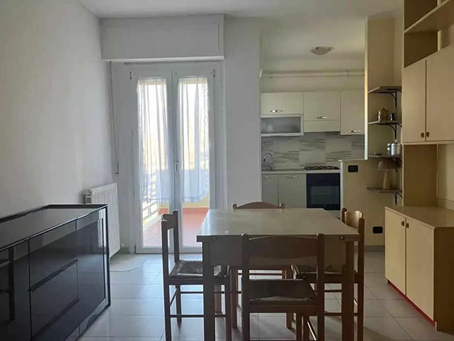 Immagine 8 di Appartamento in vendita  a Ortonovo