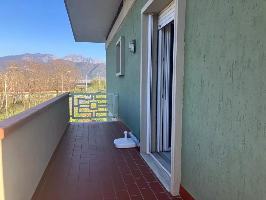 Immagine 19 di Appartamento in vendita  a Ortonovo