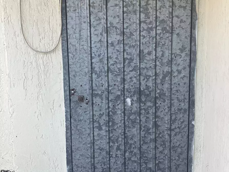 Immagine 32 di Appartamento in vendita  a Ortonovo