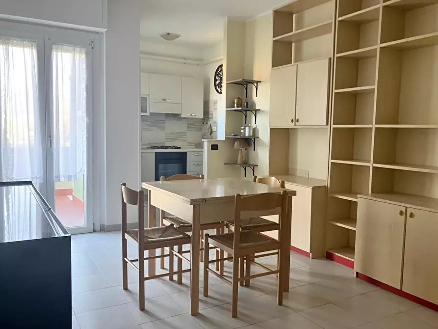 Immagine 9 di Appartamento in vendita  a Ortonovo