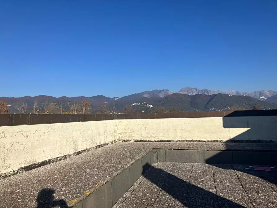 Immagine 12 di Appartamento in vendita  a Ortonovo