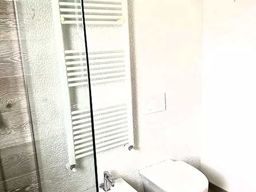 Immagine 8 di Appartamento in vendita  a Massa