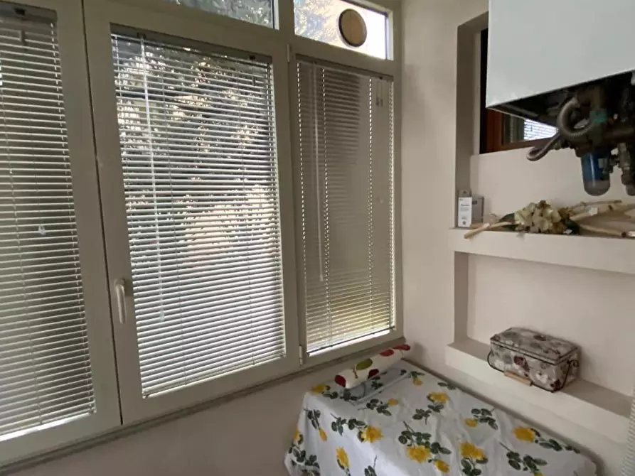 Immagine 7 di Appartamento in vendita  a Lucca