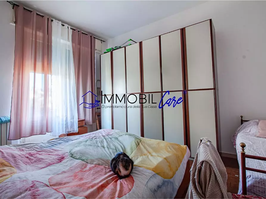 Immagine 8 di Appartamento in vendita  a Livorno