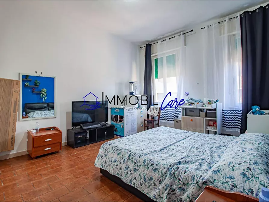 Immagine 4 di Appartamento in vendita  a Livorno