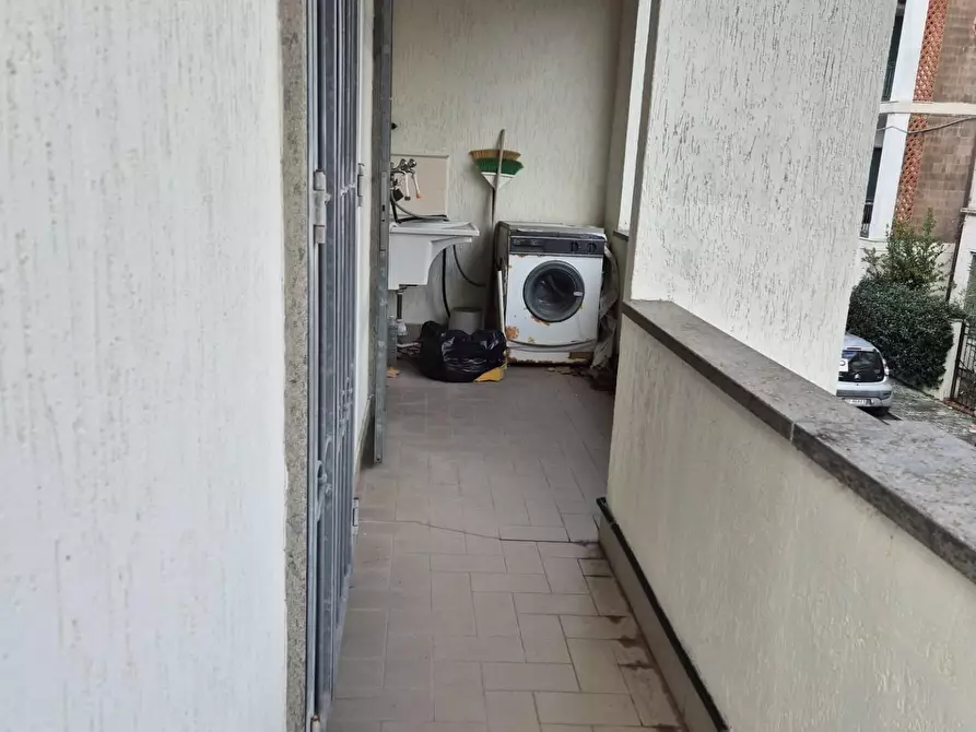 Immagine 13 di Appartamento in vendita  a Viareggio