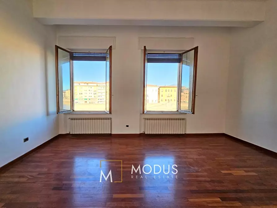 Immagine 9 di Appartamento in vendita  a Pisa