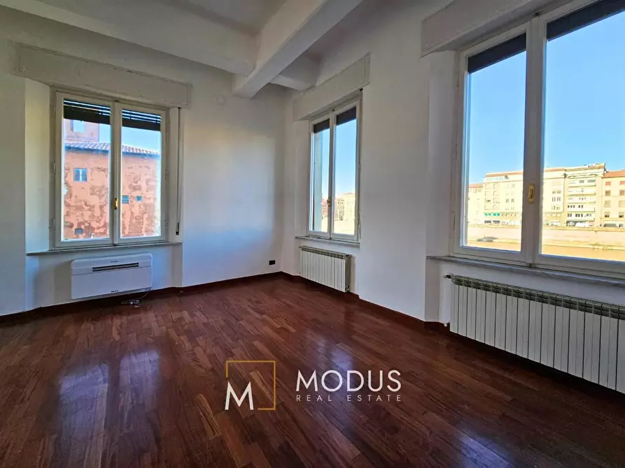 Immagine 16 di Appartamento in vendita  a Pisa