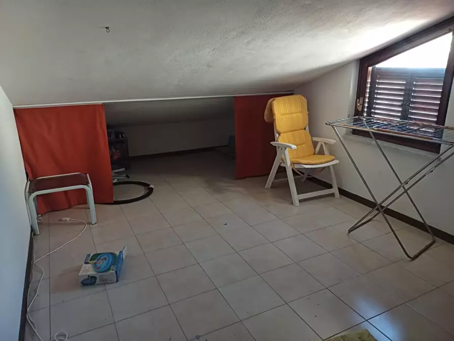 Immagine 10 di Villetta a schiera in vendita  a Ortonovo