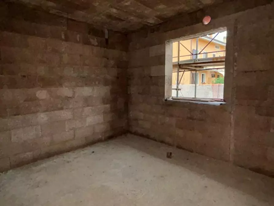 Immagine 21 di Appartamento in vendita  a Pescia