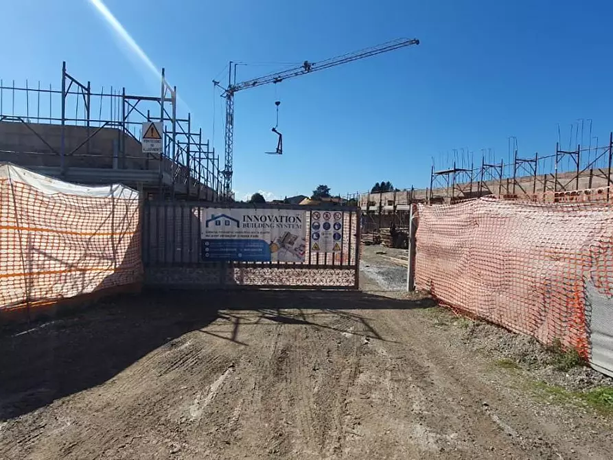 Immagine 10 di Appartamento in vendita  a Pescia