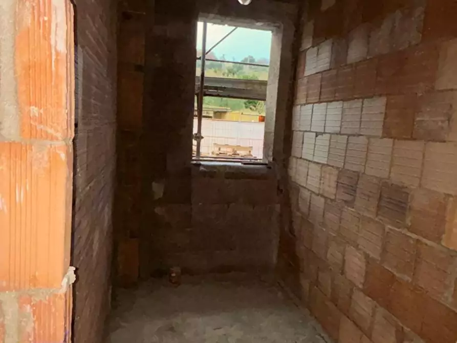 Immagine 24 di Appartamento in vendita  a Pescia