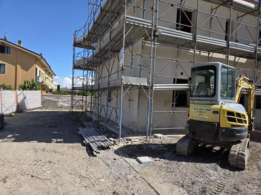 Immagine 57 di Appartamento in vendita  a Pescia