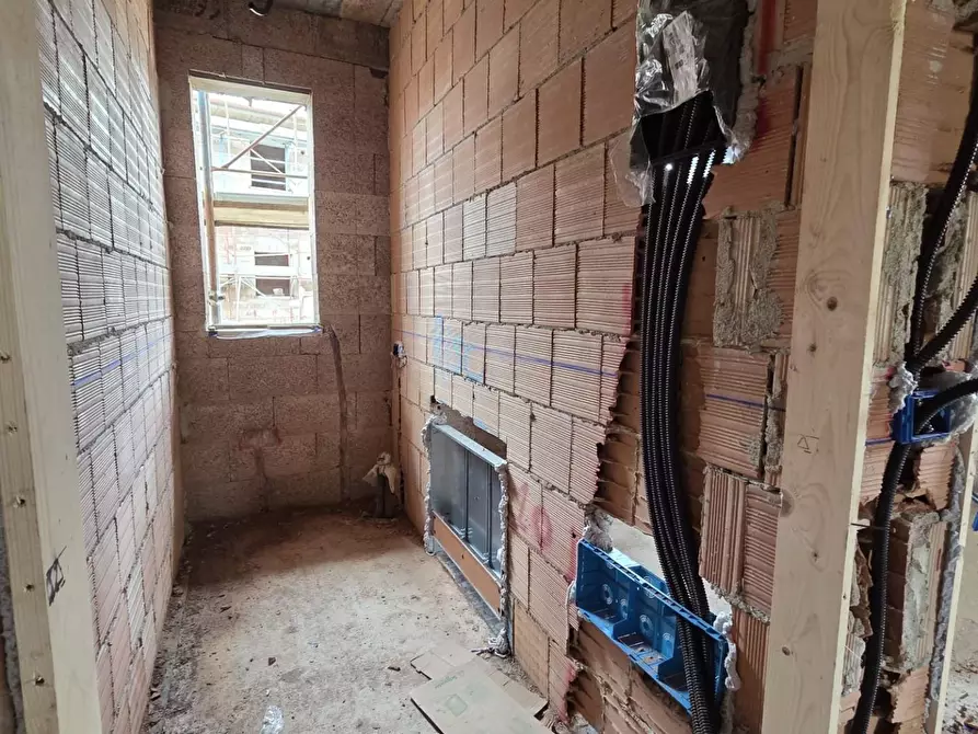 Immagine 32 di Appartamento in vendita  a Pescia