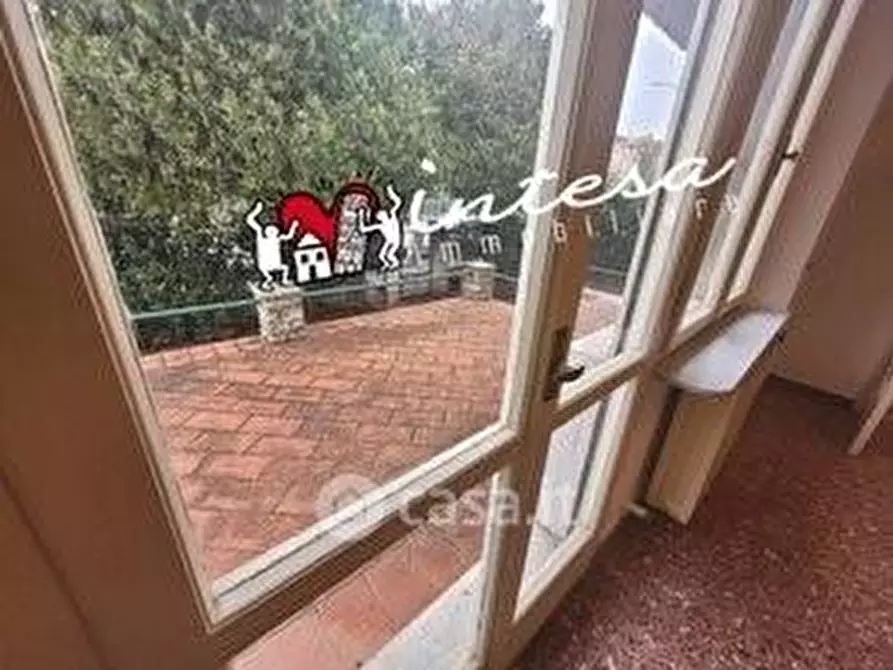 Immagine 31 di Villa in vendita  a Pisa