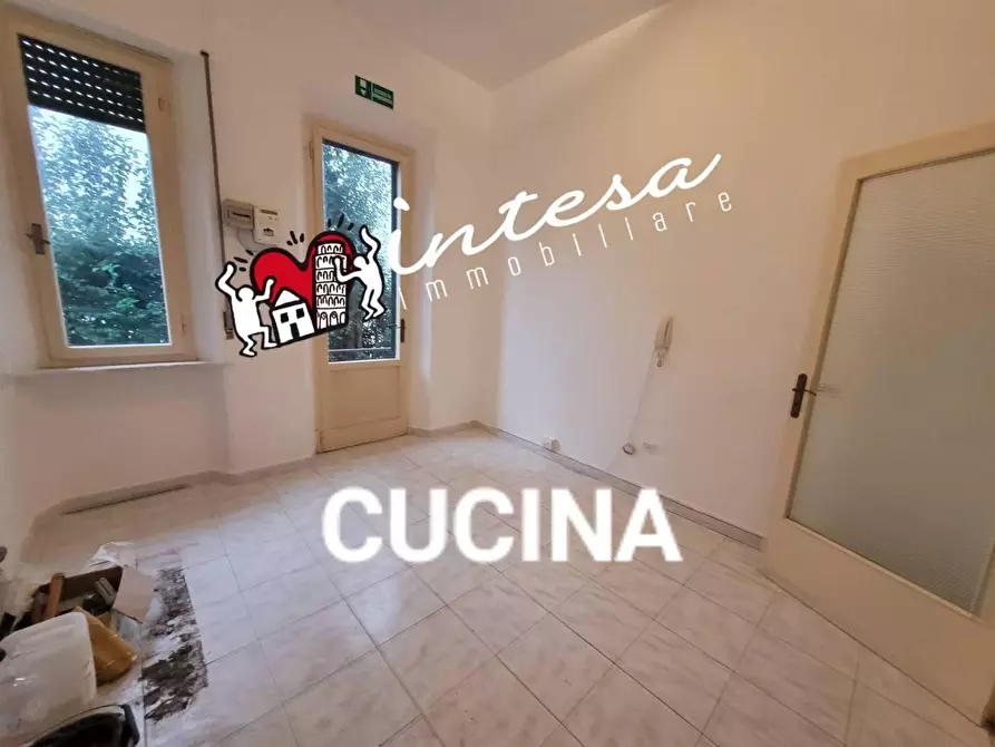 Immagine 13 di Villa in vendita  a Pisa