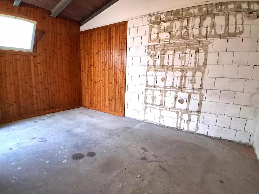 Immagine 20 di Appartamento in vendita  a Capannori