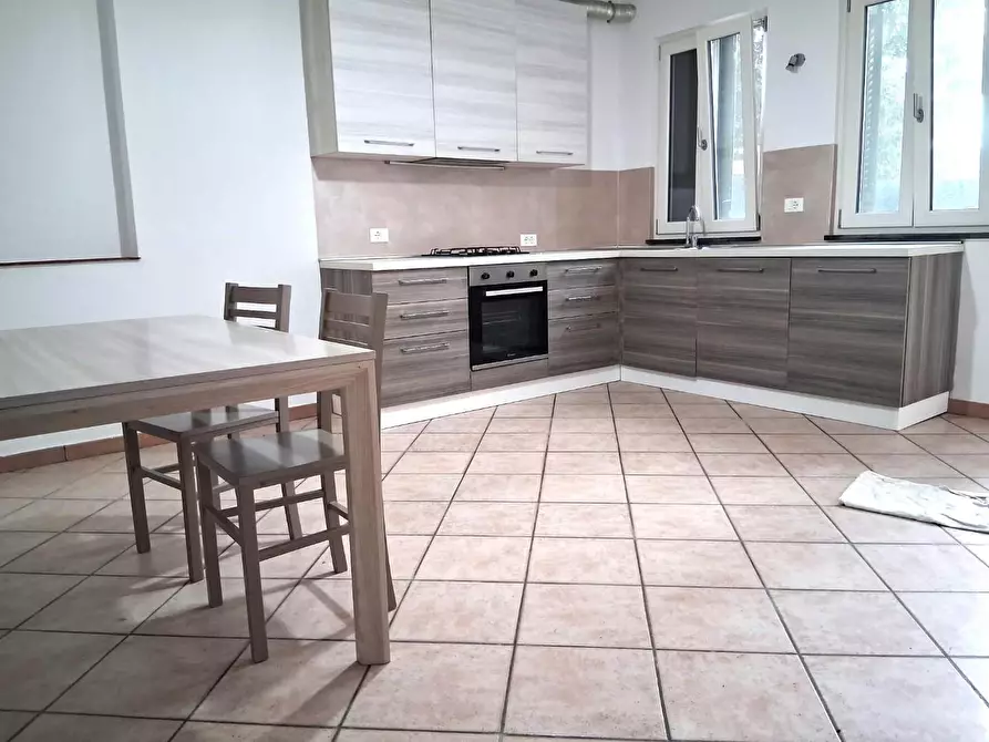 Immagine 2 di Appartamento in vendita  a Capannori