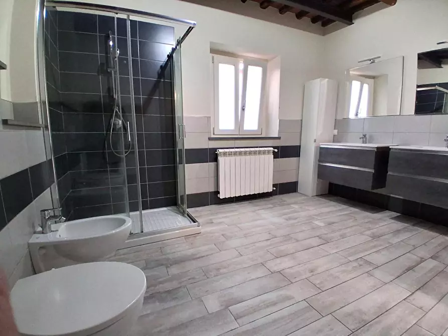 Immagine 17 di Appartamento in vendita  a Capannori