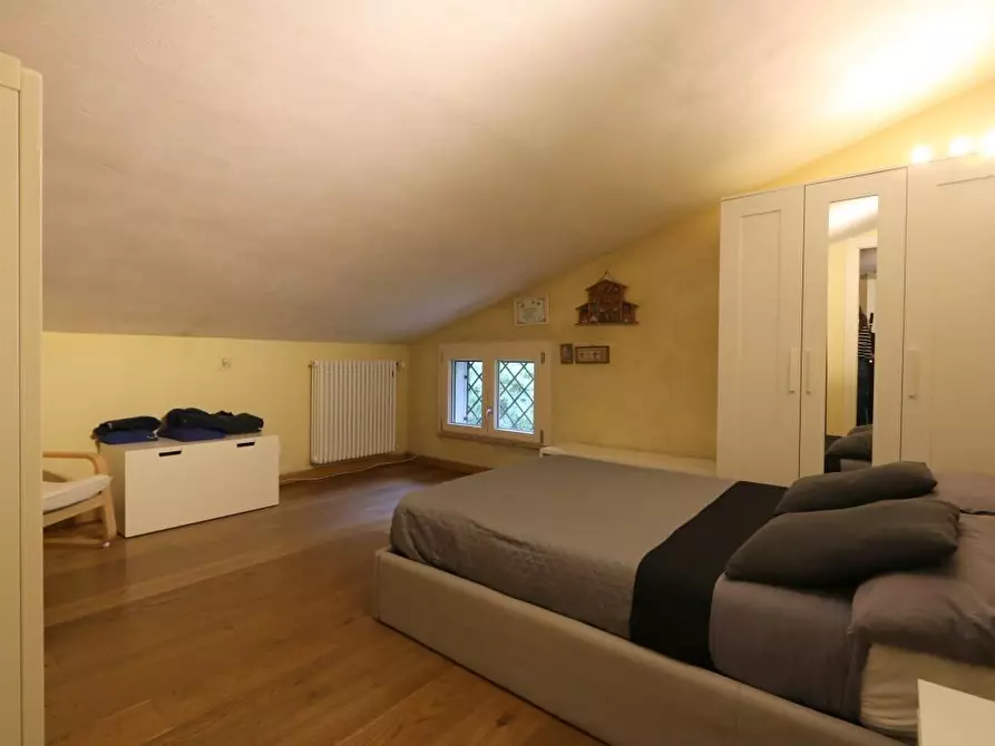 Immagine 8 di Villa in vendita  a San Giuliano Terme