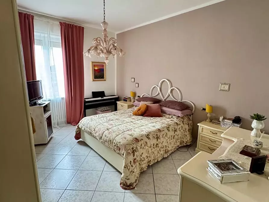 Immagine 21 di Appartamento in vendita  a Piombino