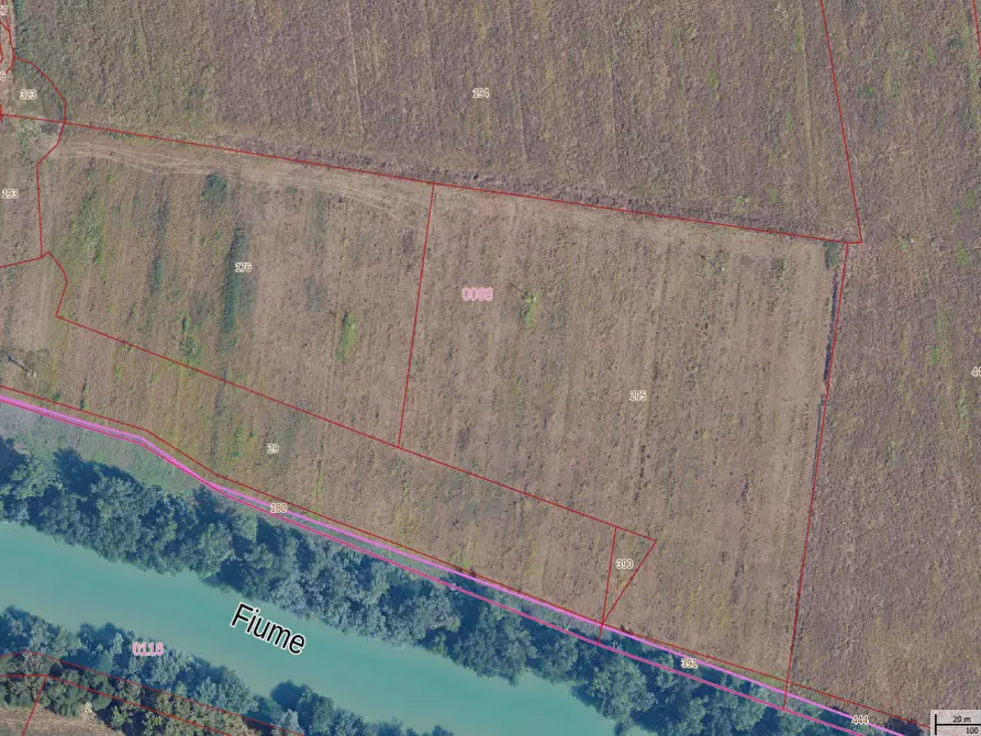 Immagine 1 di Terreno agricolo in vendita  a Grosseto