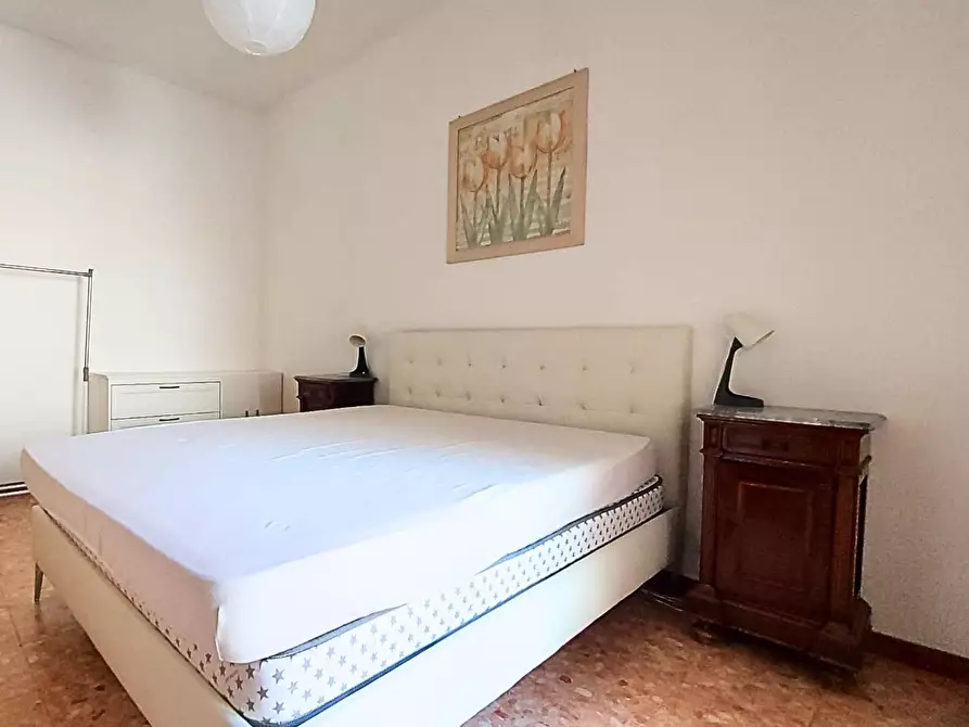 Immagine 22 di Appartamento in vendita  a Camaiore