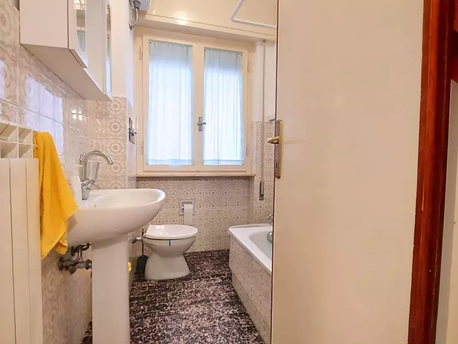 Immagine 16 di Appartamento in vendita  a Camaiore