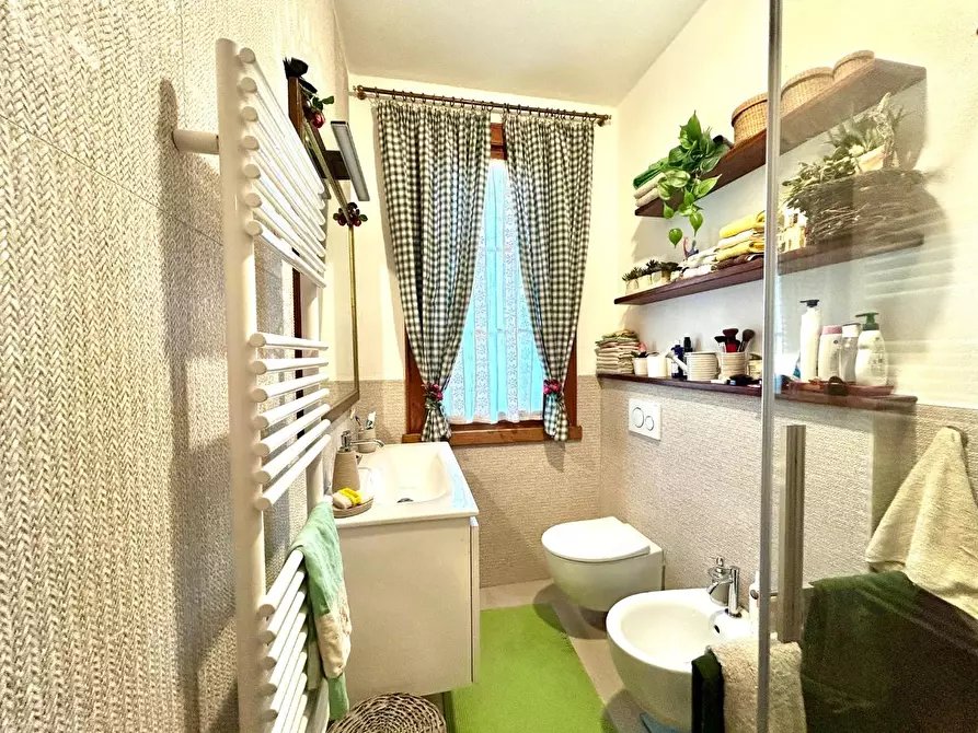 Immagine 31 di Villa in vendita  a Siena