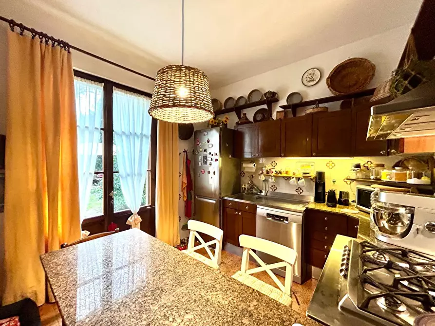 Immagine 22 di Villa in vendita  a Siena