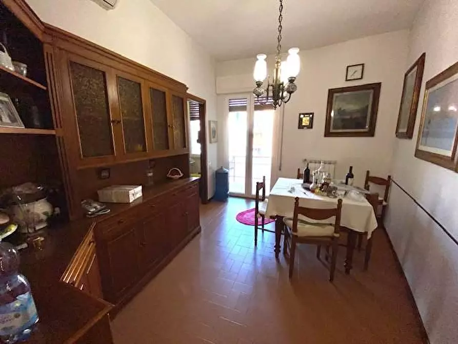 Immagine 11 di Appartamento in vendita  a Montecatini Terme