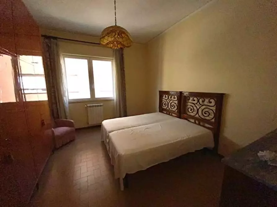 Immagine 18 di Appartamento in vendita  a Montecatini Terme