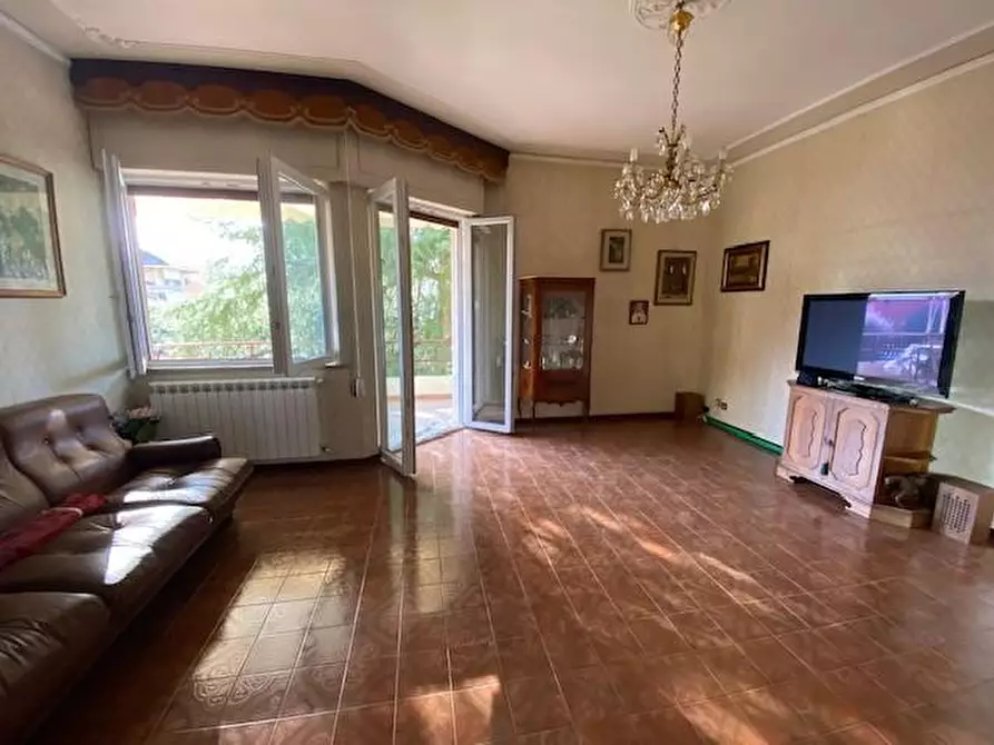 Immagine 6 di Appartamento in vendita  a Montecatini Terme