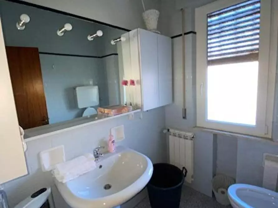 Immagine 20 di Appartamento in vendita  a Montecatini Terme