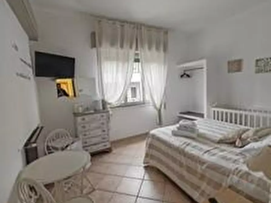 Immagine 30 di Albergo/B&B/Residence in vendita  a Massa