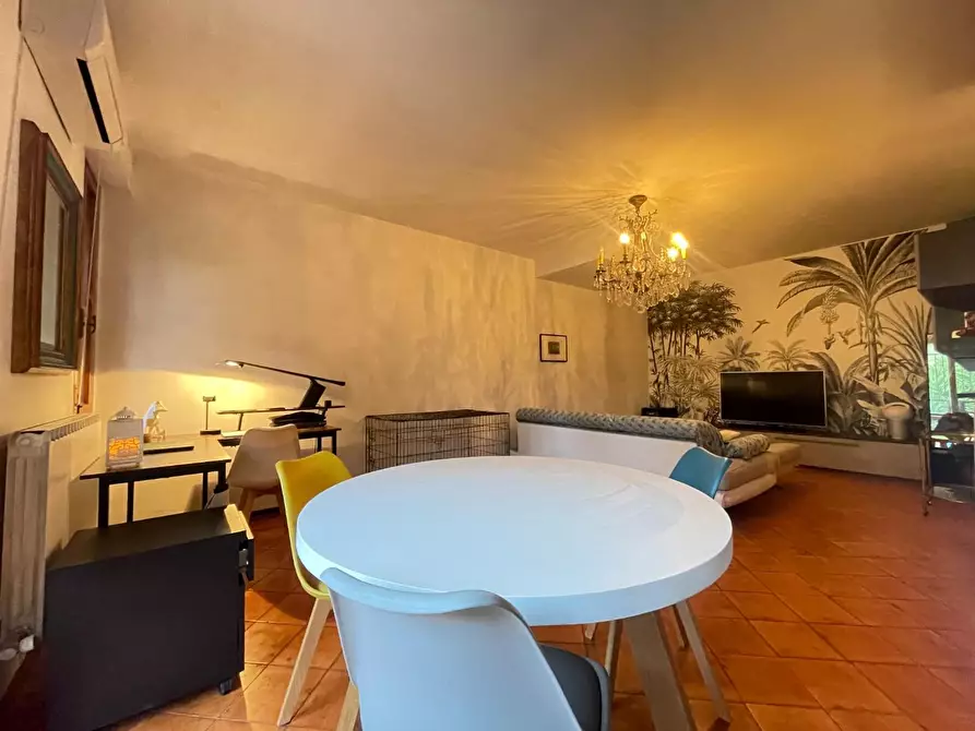 Immagine 9 di Appartamento in vendita  a Pisa