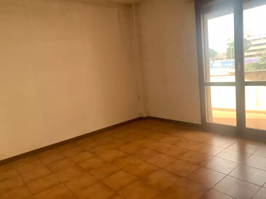 Immagine 5 di Appartamento in vendita  a Pisa