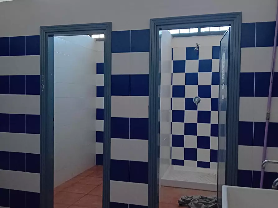 Immagine 4 di Attività artigianale in vendita  a Poggio A Caiano