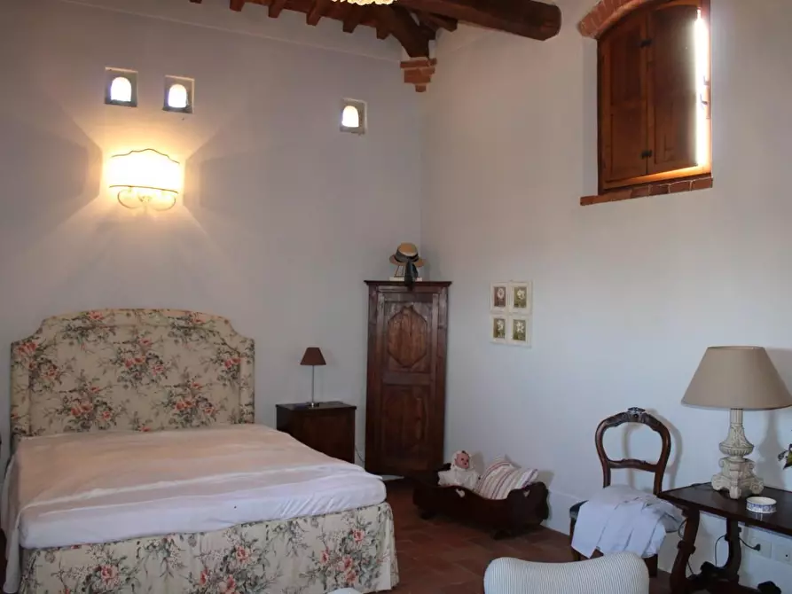 Immagine 35 di Casa colonica in vendita  a Crespina Lorenzana