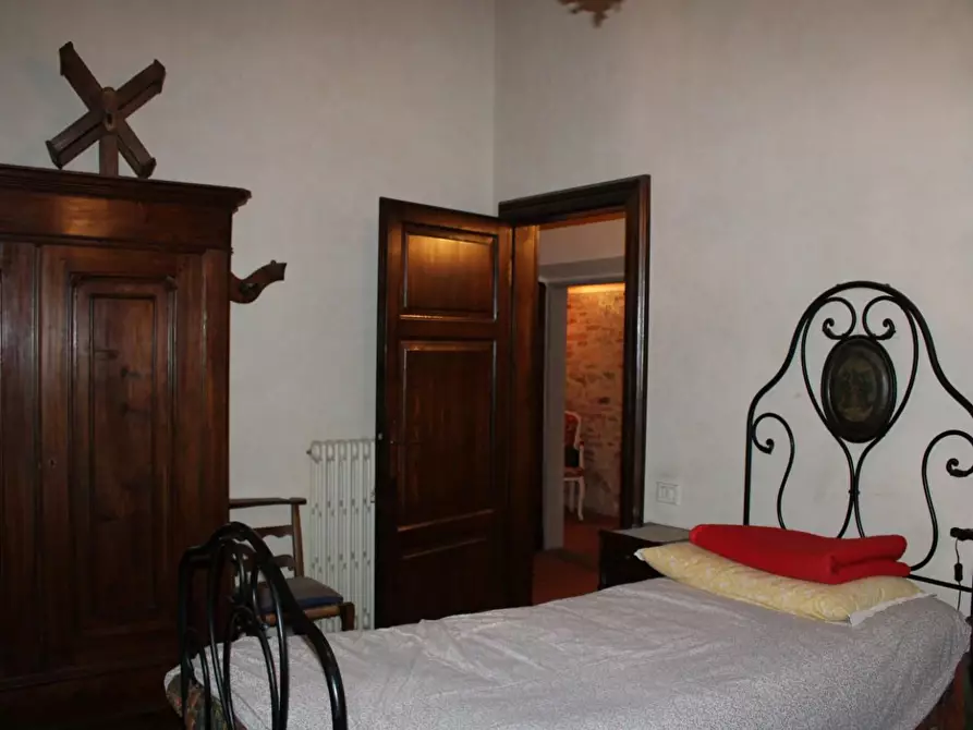 Immagine 26 di Casa colonica in vendita  a Crespina Lorenzana