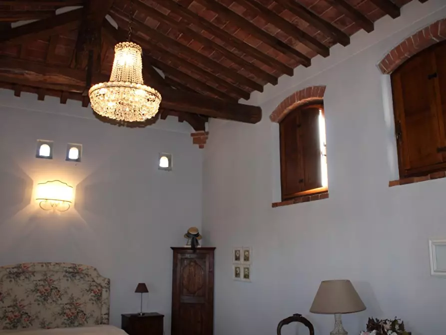 Immagine 36 di Casa colonica in vendita  a Crespina Lorenzana