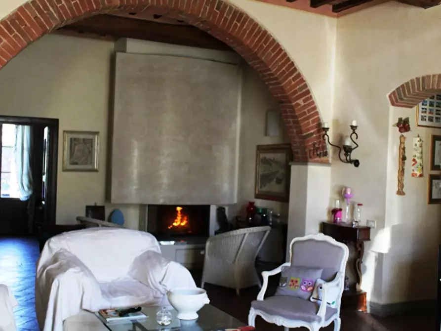 Immagine 39 di Casa colonica in vendita  a Crespina Lorenzana