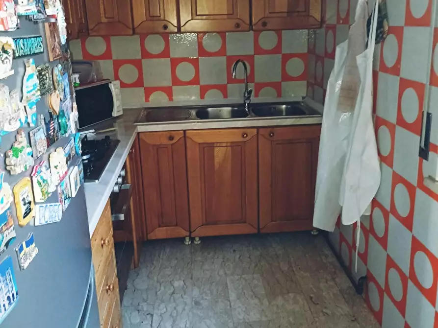 Immagine 6 di Villa in vendita  a Calcinaia