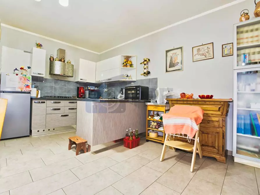 Immagine 3 di Appartamento in vendita  a Suvereto