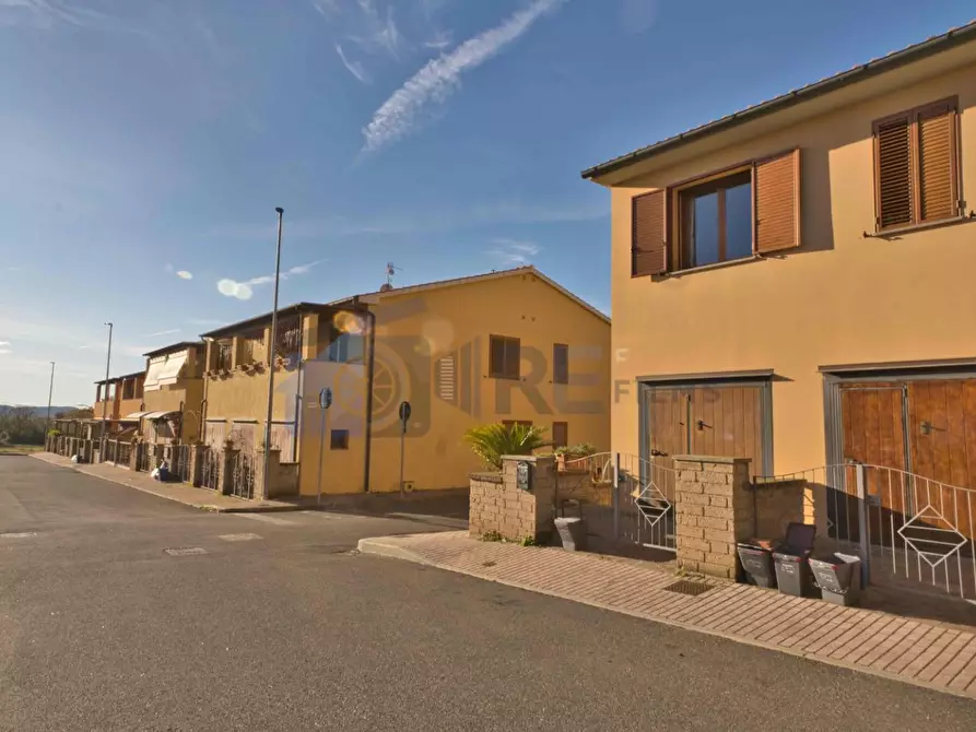 Immagine 27 di Appartamento in vendita  a Suvereto