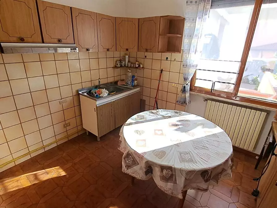 Immagine 5 di Appartamento in vendita  a Rosignano Marittimo