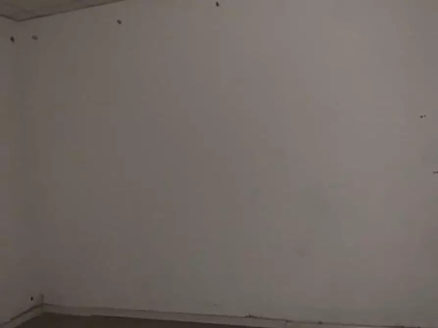 Immagine 2 di Laboratorio in affitto  a Pontedera