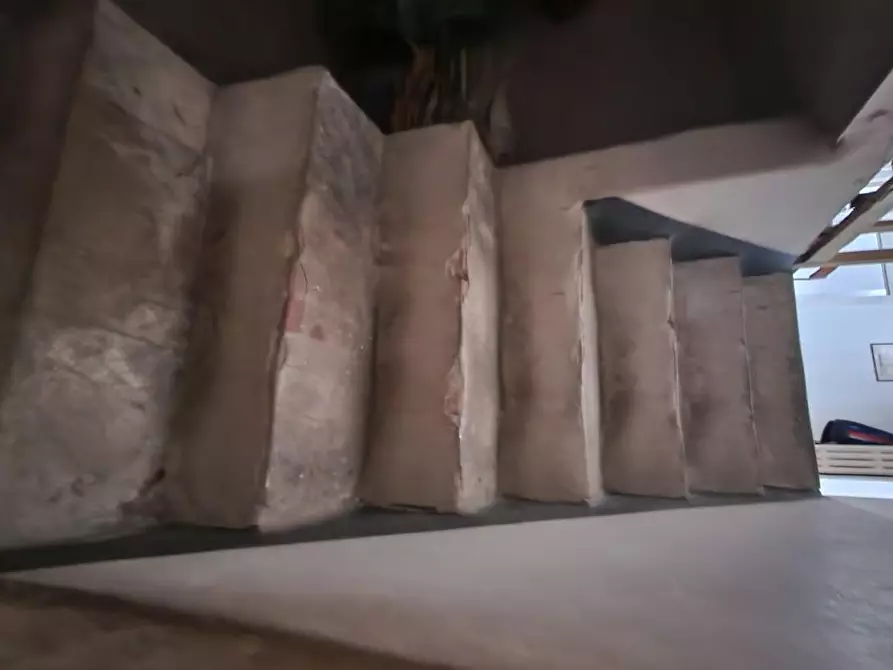 Immagine 21 di Casa indipendente in vendita  a Aulla