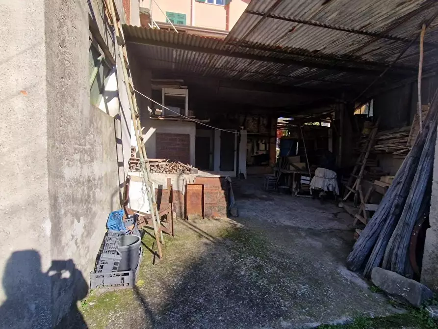 Immagine 28 di Casa indipendente in vendita  a Aulla